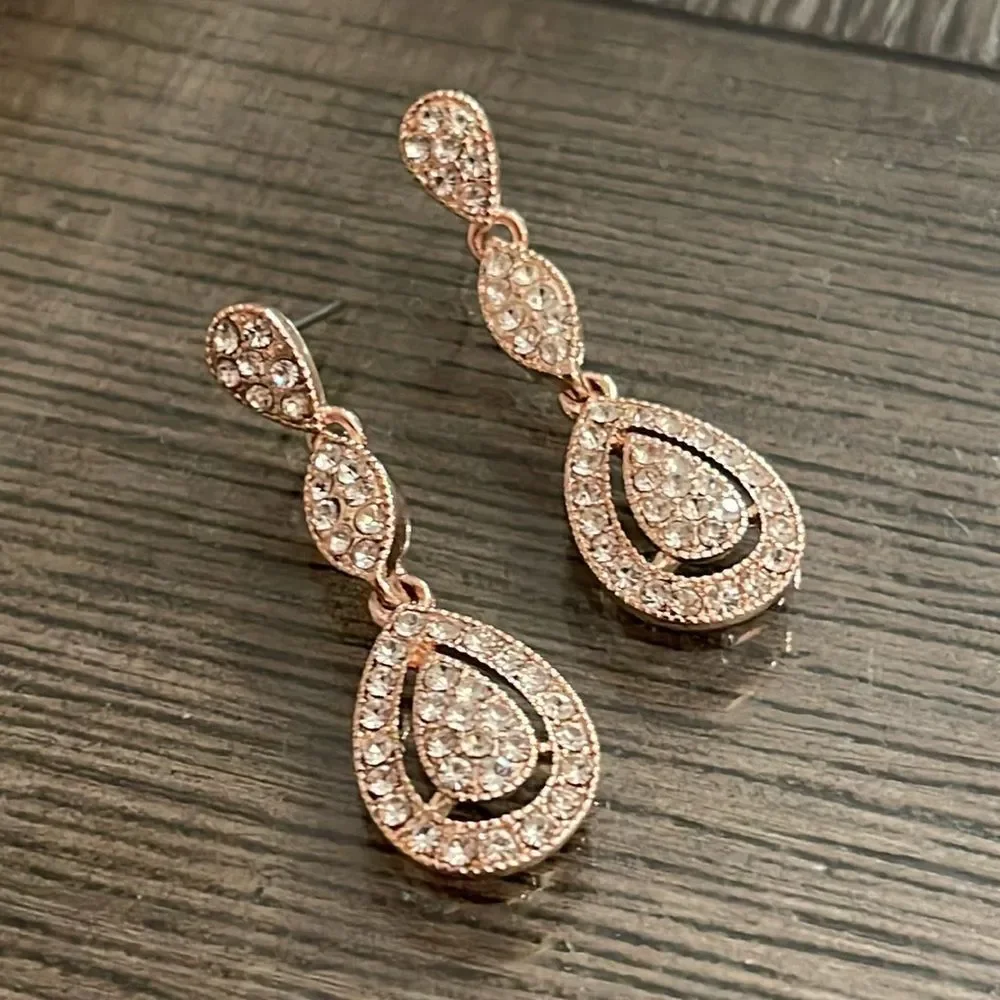 Vintage Style Rose Gold Colored Drop Earrings Rhinestone Dangle Earrings